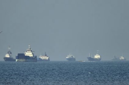 Nguy cơ với Trung Đông khi eo biển Hormuz tiếp tục dậy sóng
